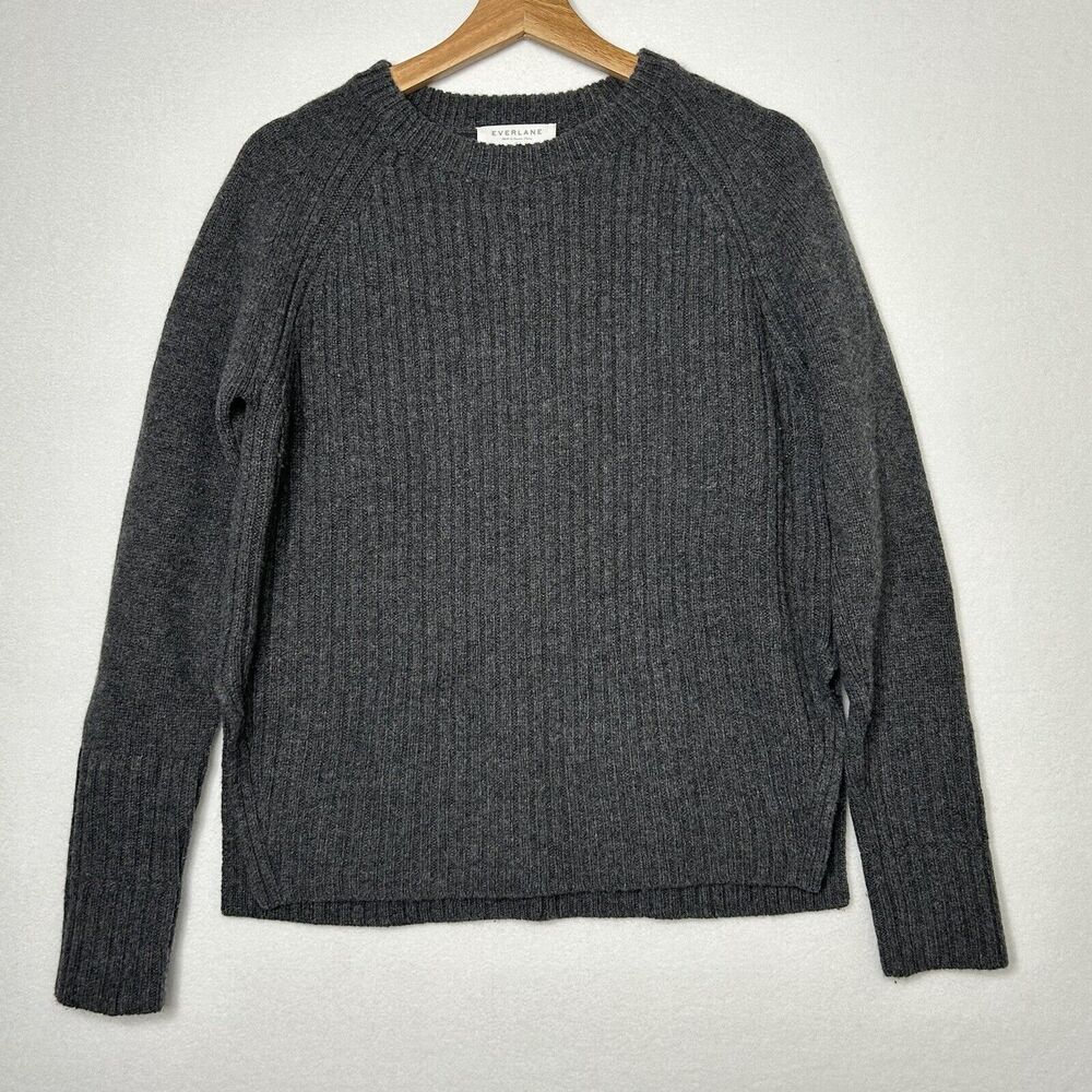 Everlane Cashmere Ribbed Crew Neck Sweater